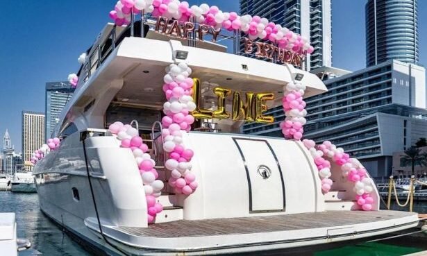 Luxury Yacht 4 Customize Yacht Rental Decoration