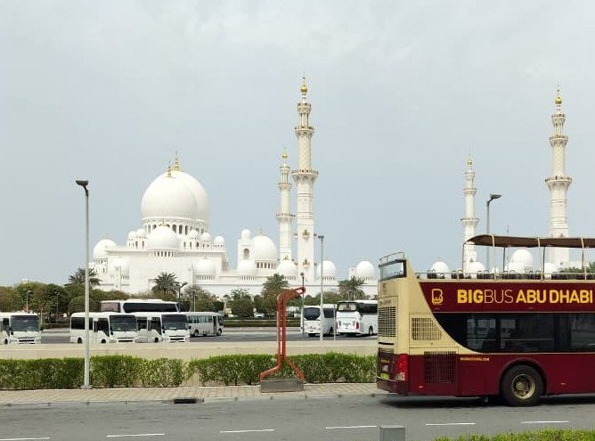 Packages 2 Half Day Abu Dhabi City Tour - explore more in City Tour with Adventure Tours Dubai